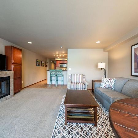Grandview Lake Chelan- Waterfront View, Pool, Hot Tub, Golf, 1 Min To Downtown Exterior foto